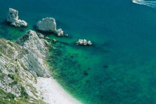 意大利十大最迷人海滩(意大利海边城市排名)